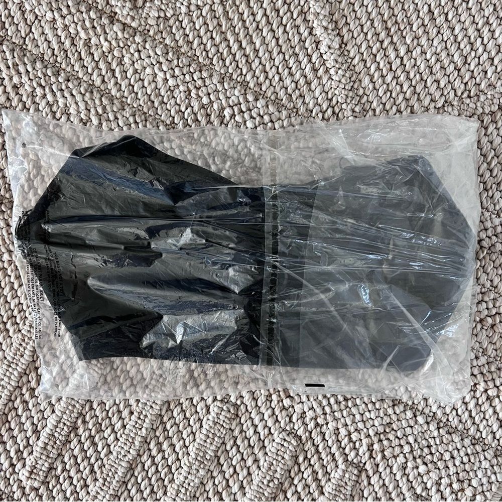 NWT Victorias Secret Incredible Max Sports Bra Womens Black New Athletic 36DDD - Picture 5 of 6